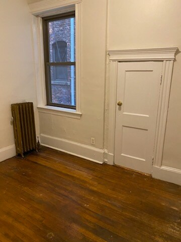 Building Photo - 55 Burbank St