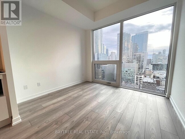 Building Photo - 82 Dalhousie St
