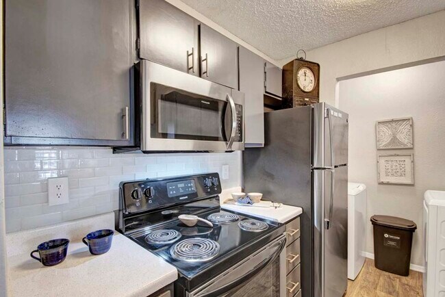 Foto del edificio - Lane at Towne Crossing