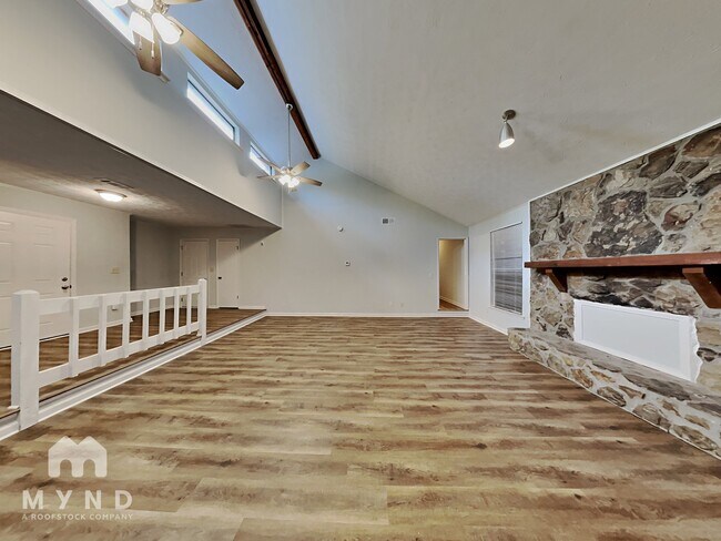 Foto del edificio - 9033 Hamilton Ct