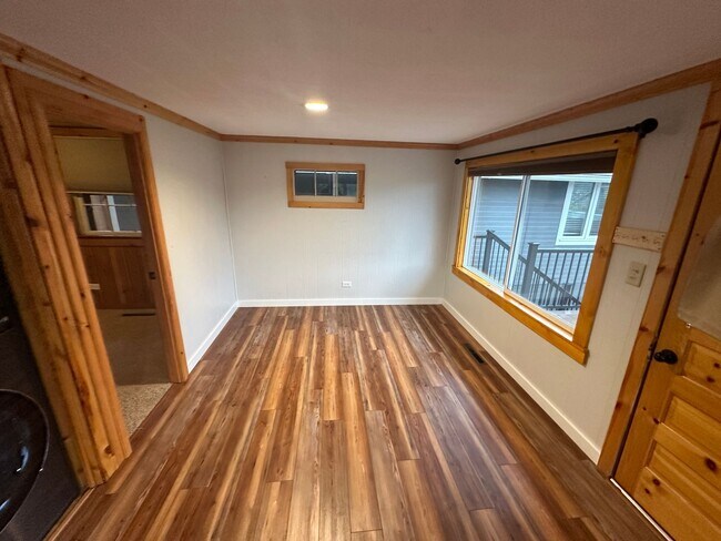 Foto del edificio - Beautiful Manitou Home With Sweeping Mount...