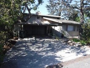 Building Photo - 9120 San Juan Pl