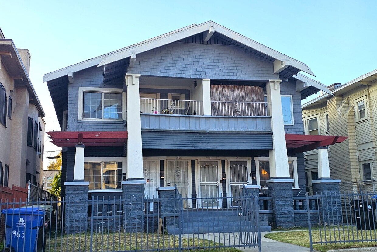 961-963 W 42ND STREET - 961-963 W 42ND STREET