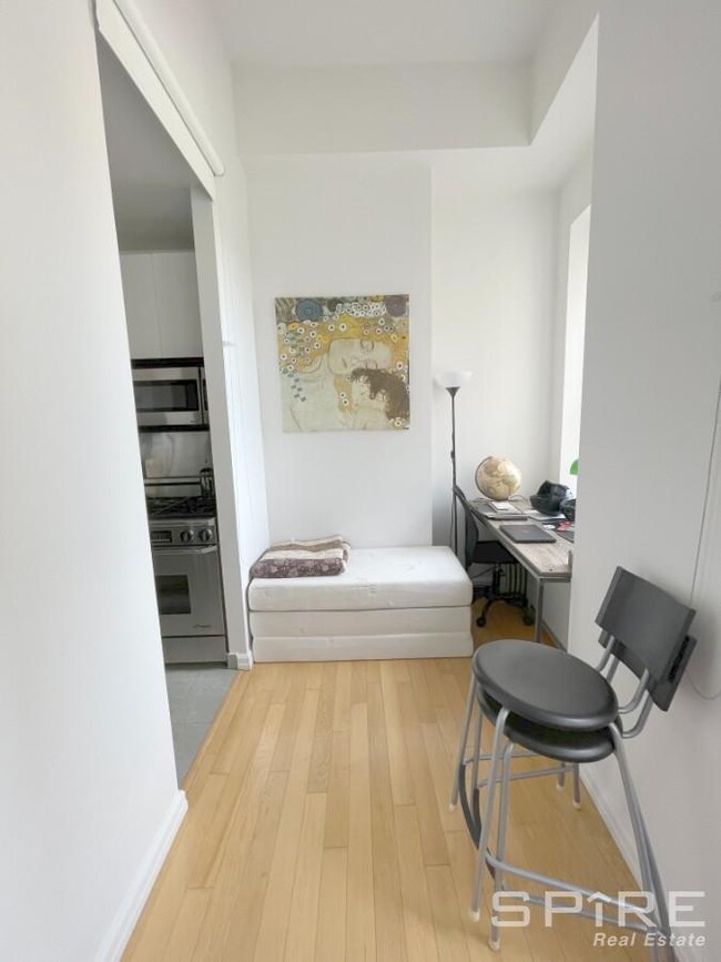 Foto del edificio - 1 bedroom in New York NY 10038