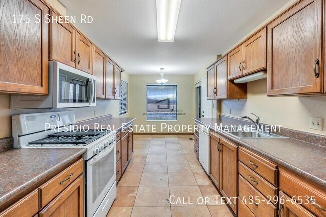 Building Photo - 175 S Sheen Rd