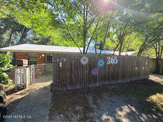 Building Photo - 365 SE Castillo Terrace