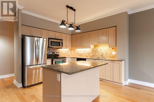 Photo du bâtiment - 80 Orchard Point Rd