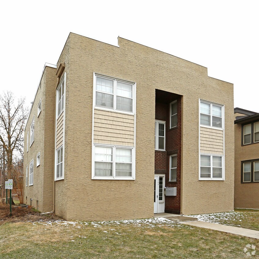 1544 Grand Ave, Saint Paul, MN 55105 Apartments in Saint Paul, MN