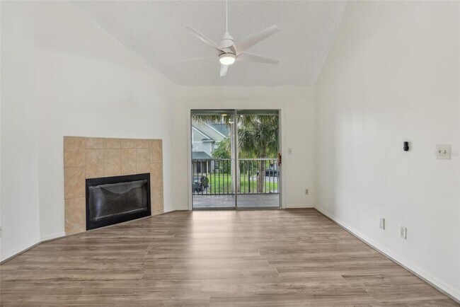 Foto del edificio - 6088 Westgate Dr