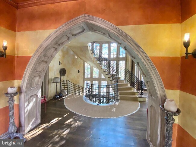 Foto del edificio - 9906 River View Ct