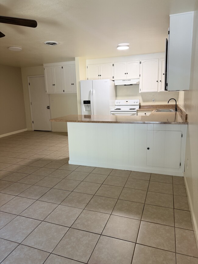 Building Photo - 1228 Payne Ct