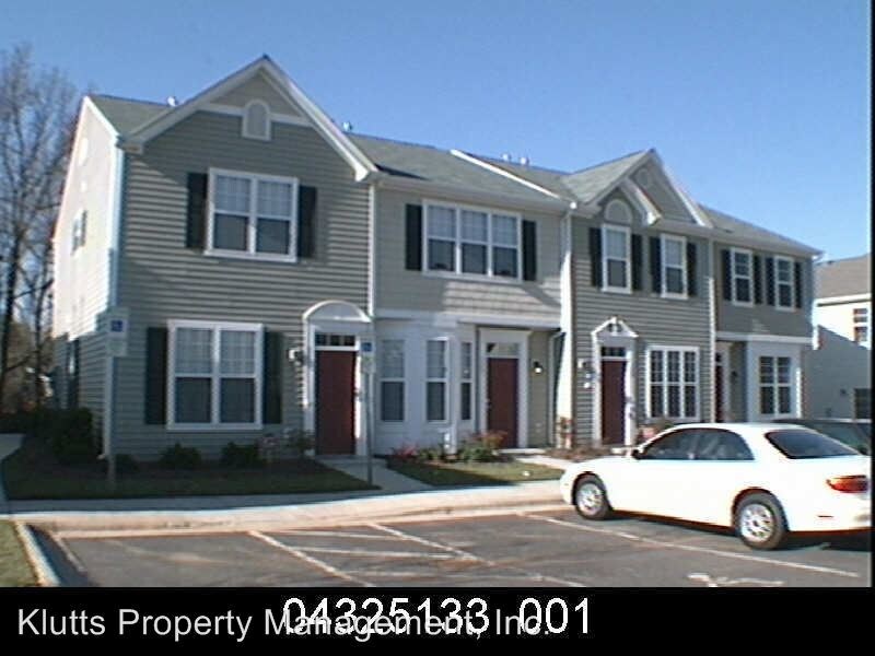 Primary Photo - 2 br, 1.5 bath House - 3229 Tyler Finlay Way