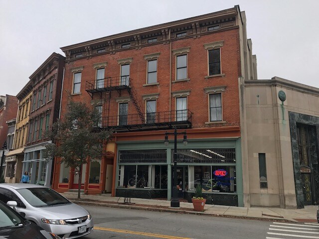 Building Photo - WOODBURN