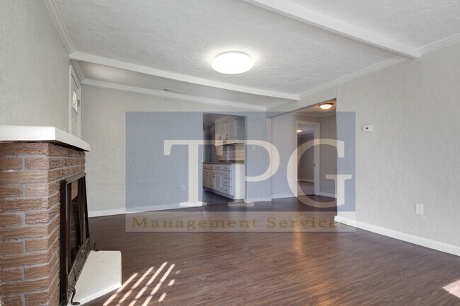 Foto del edificio - 6609 Richmond Ave