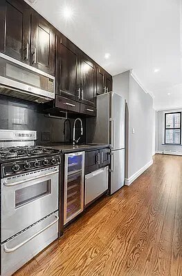 Building Photo - 40 Avenue B