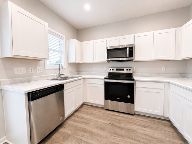Building Photo - 55 S Prospect Dr
