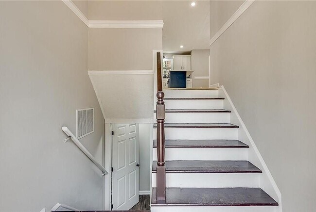 Foto del edificio - 1708 Brandon Square