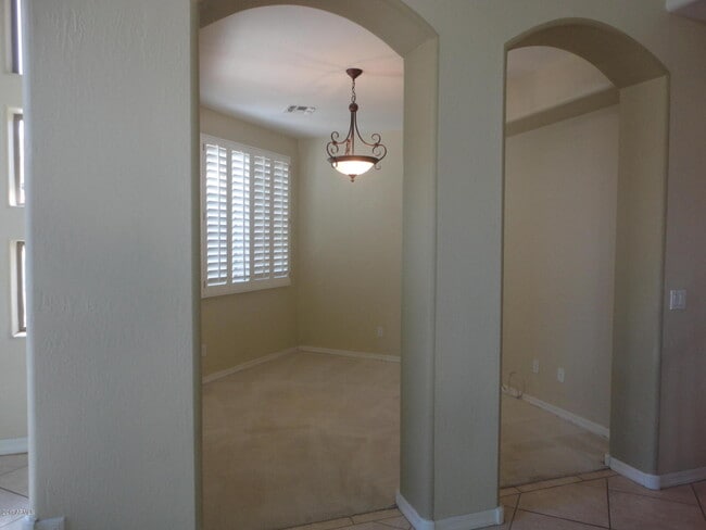 Building Photo - 7674 E San Fernando Dr
