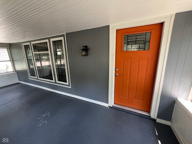 Building Photo - 4069 Graceland Ave