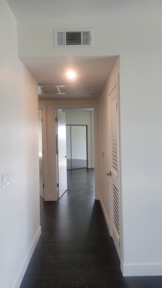 Foto del edificio - 5758 Camellia Ave