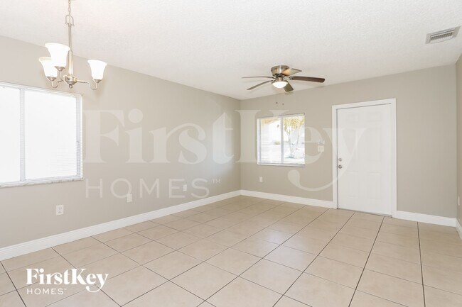 Foto del edificio - 27040 SW 119th Ct