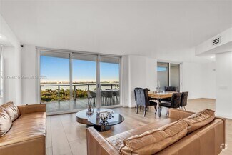 Building Photo - 4250 Biscayne Blvd
