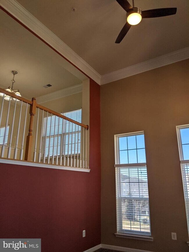 Building Photo - 9566 Walker Way