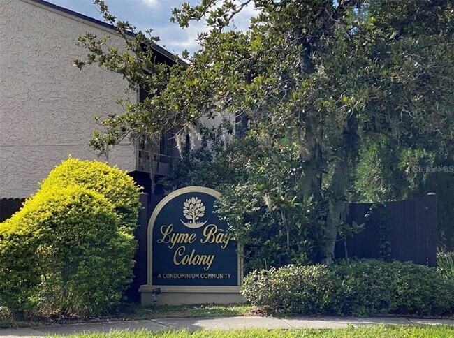Foto del edificio - 4022 Henley Rd