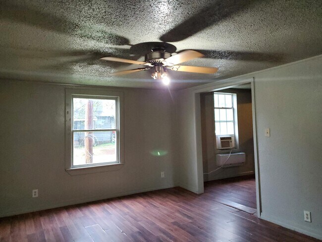 Foto del edificio - 401 S 19th St