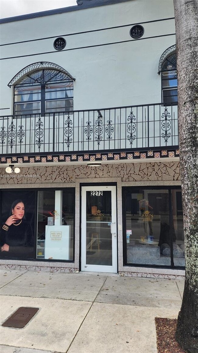 Foto del edificio - 2272 SW 8th St