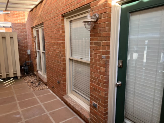 Building Photo - 4103 Ashford Green Dr