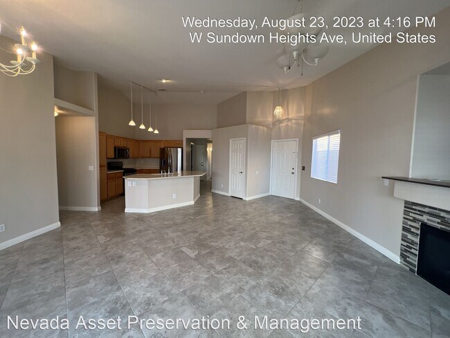 Foto del edificio - 3 br, 2 bath House - 6520 Sundown Heights Ave