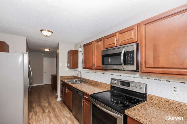 Foto del edificio - 2404 Cliffside Dr