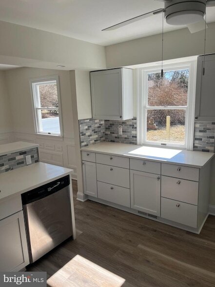 Foto del edificio - 115 Carrie Ln