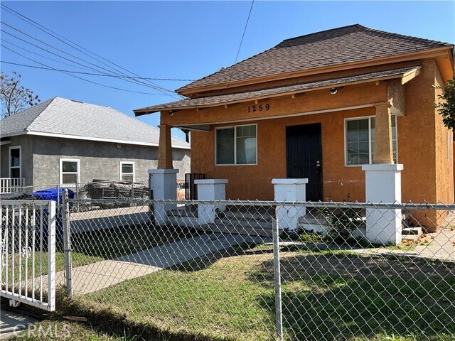 Foto del edificio - 1259 W Rialto Ave