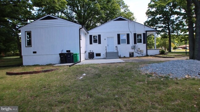 Photo - 2608 Holly Dr House