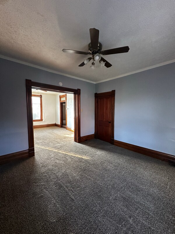 Foto del edificio - 141 E North St