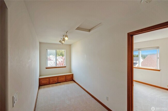Foto del edificio - 170 NW 13th Ct
