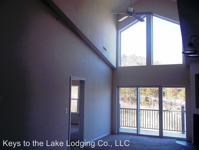 Building Photo - 464 Cedar Heights Dr