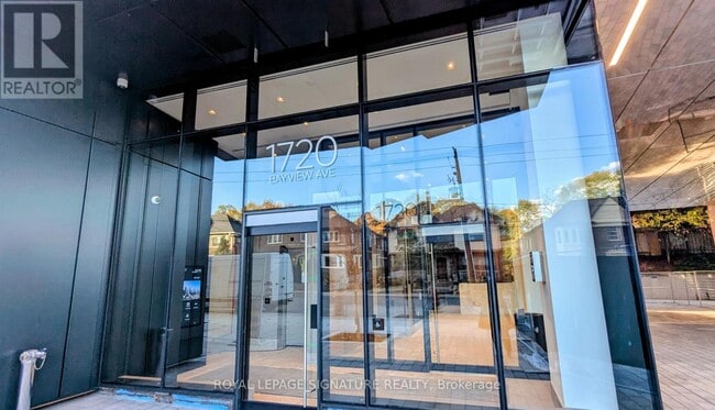 Photo du bâtiment - 1720 Bayview Ave