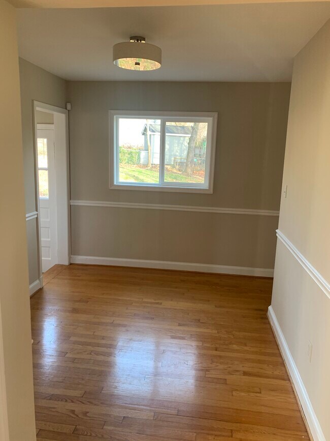 DINING ROOM - 4703 Saul Rd