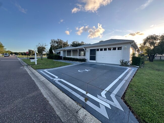 Building Photo - 17598 SE 95th Cir