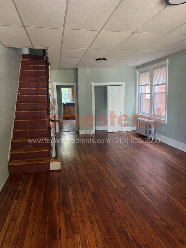 Primary Photo - 3 Bedroom Home in Darby for Rent!