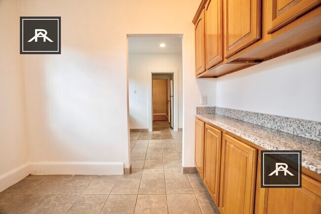 Foto del edificio - 54 Kirkwood Rd