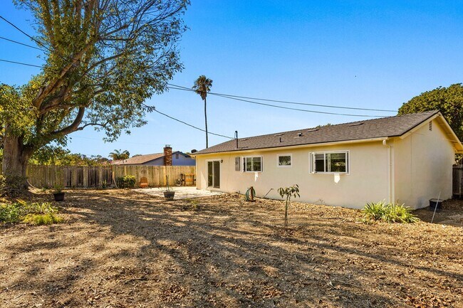 Back Yard - 46 San Rossano Dr
