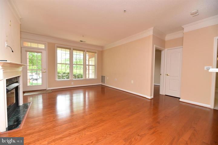 Building Photo - 12170 Abington Hall Pl