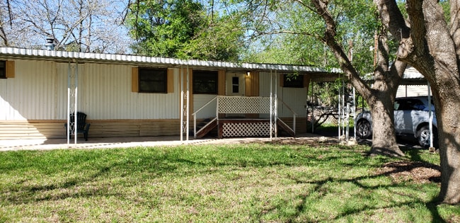 Building Photo - 15217 Mesquite Trail