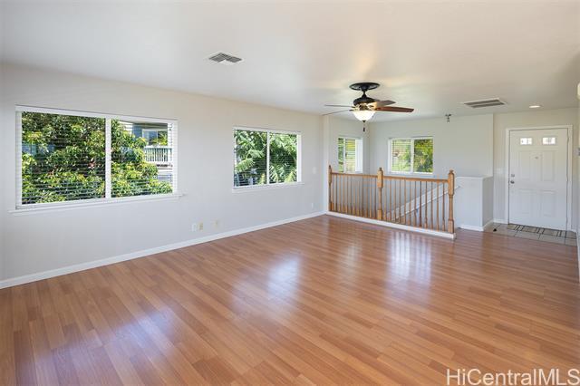 Building Photo - 92-7049-7049 Elele St