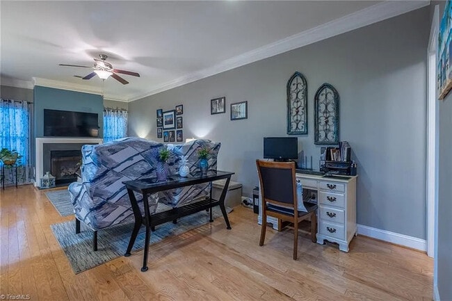 Building Photo - Earn Wealth While Leasing - Like a Homeowner - Lease to Own