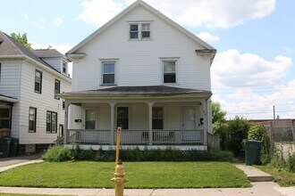 Building Photo - 517 Garson Ave